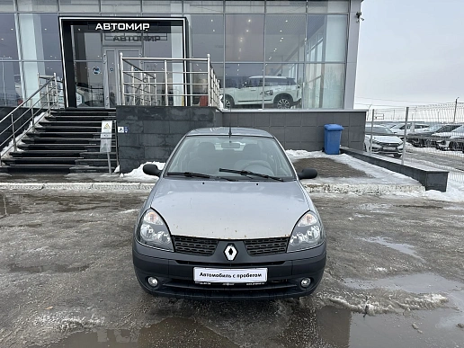 Купить Рено Сймбол 2005г.