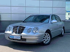 Kia Opirus