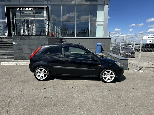 Купить Форд Фиеста 2006г.