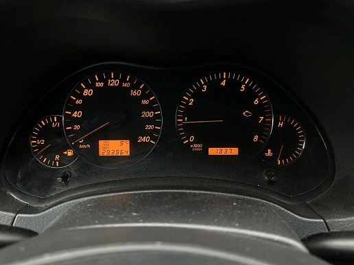 Купить Тойота Авенсис 2004г.