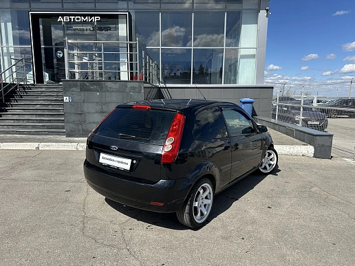 Купить Форд Фиеста 2006г.