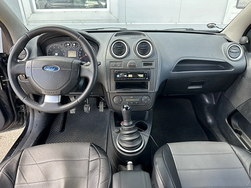 Купить Форд Фиеста 2006г.